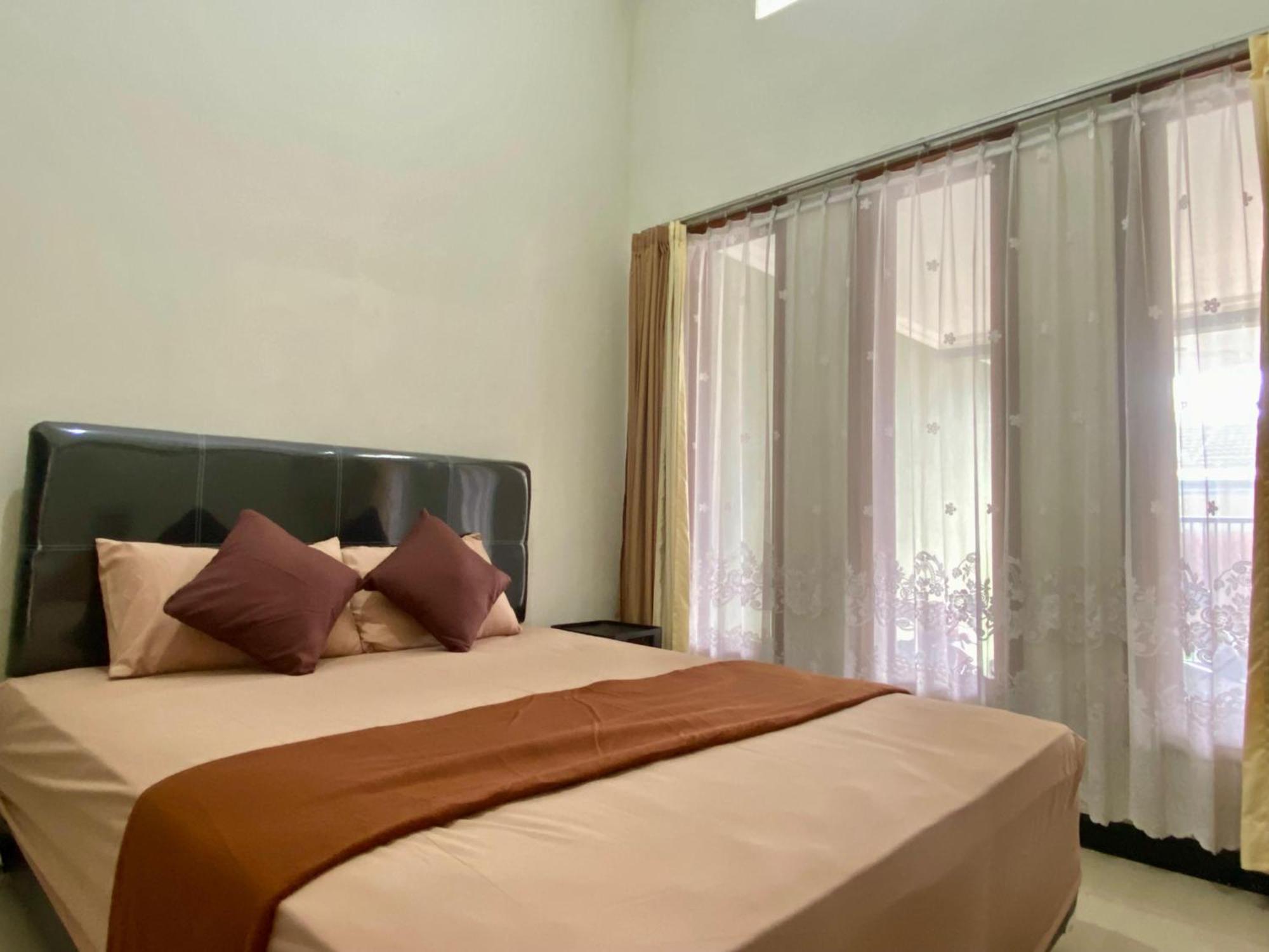 Zzz Hostel Маланг Экстерьер фото