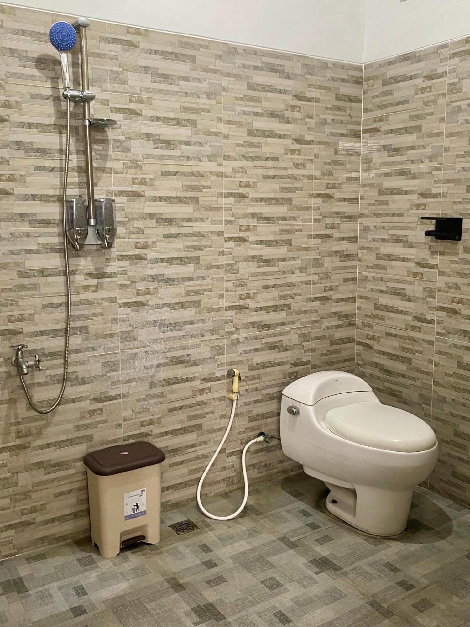 Zzz Hostel Маланг Экстерьер фото