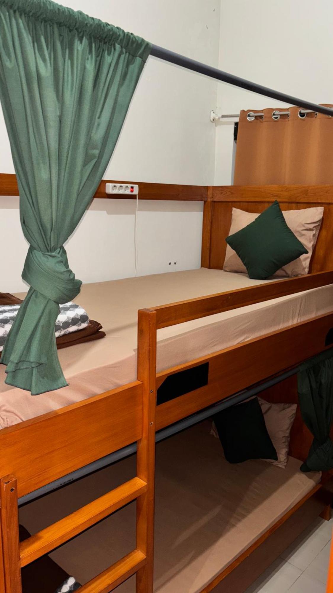 Zzz Hostel Маланг Экстерьер фото