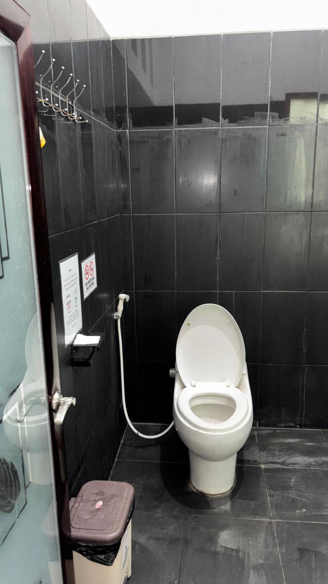 Zzz Hostel Маланг Экстерьер фото
